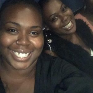 Meet your Posher, Whitney